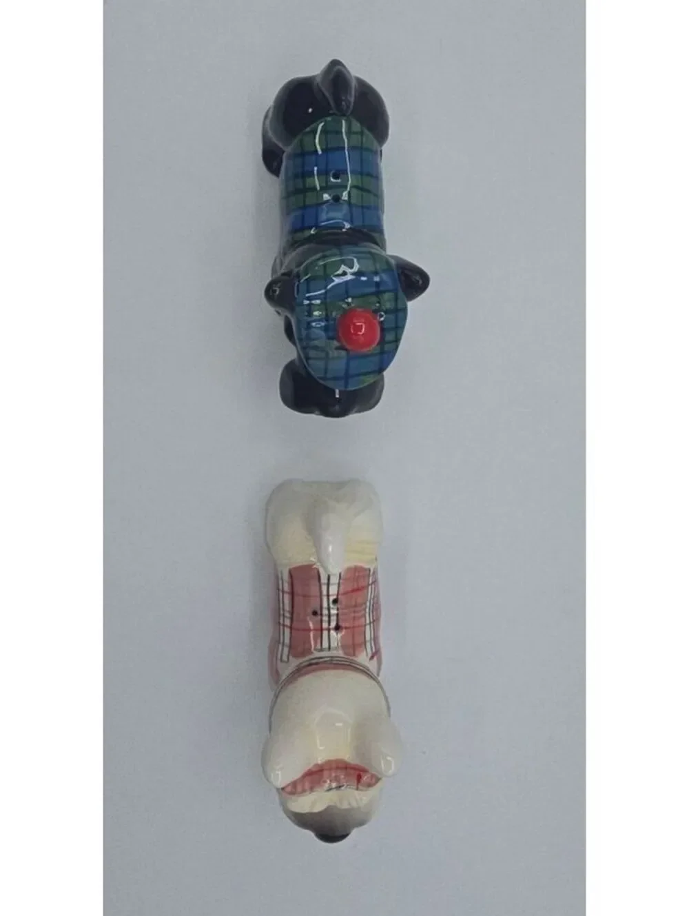 Westland Scottie Dog Magnetic Kissing Salt Pepper Shakers Tartan Plaid